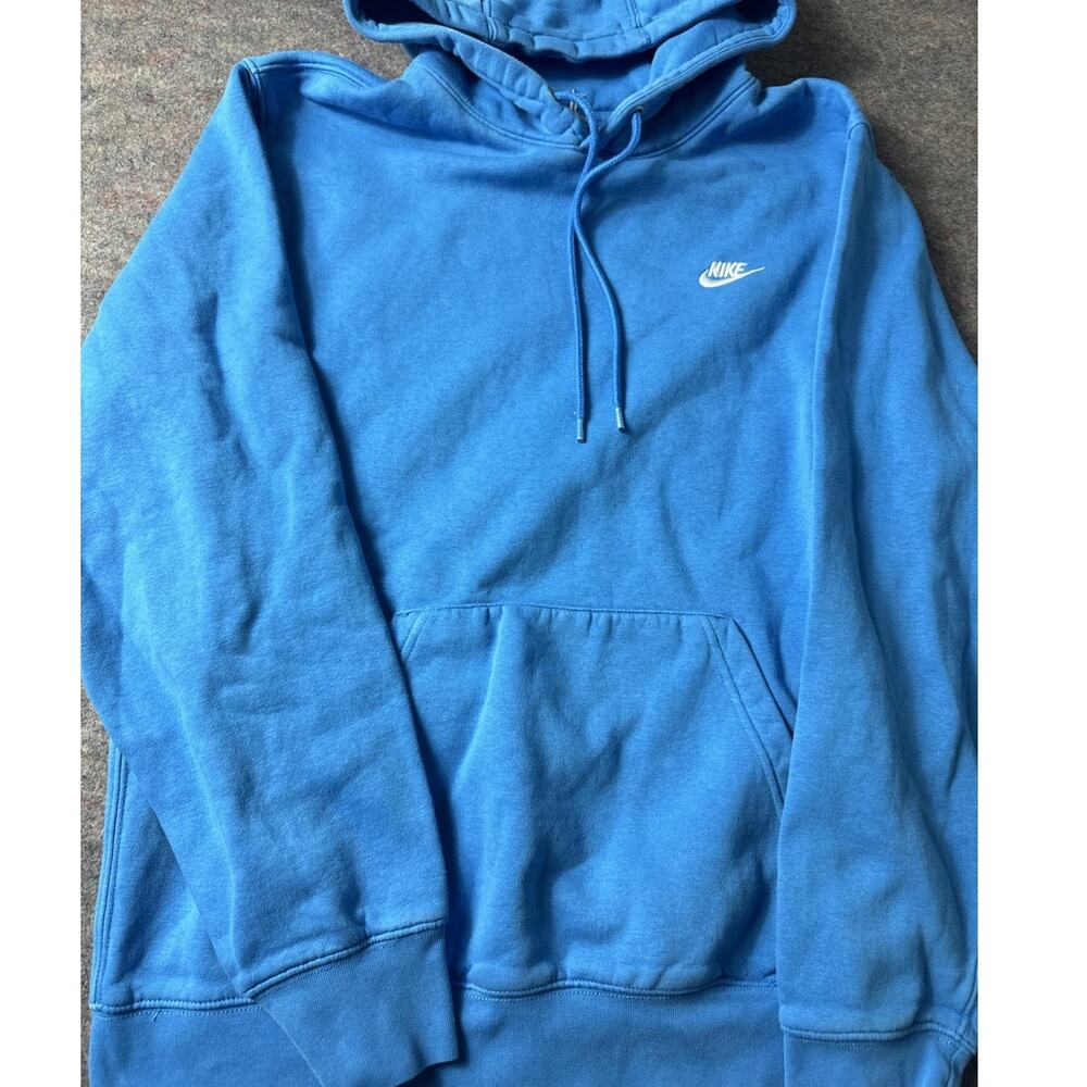 Nike Sportswear Club Fleece Pullover Hoodie Sweatshirt Light Blue Men's Size L?